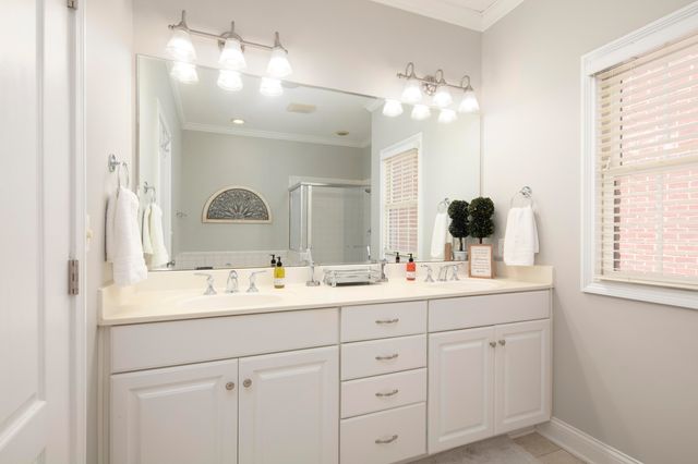 947 Star Shoot Parkway, Lexington, KY 40509