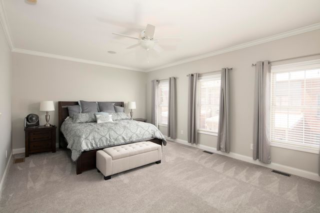 947 Star Shoot Parkway, Lexington, KY 40509