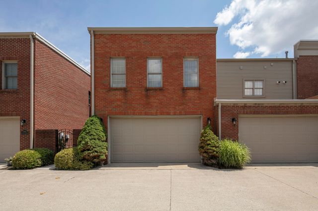947 Star Shoot Parkway, Lexington, KY 40509