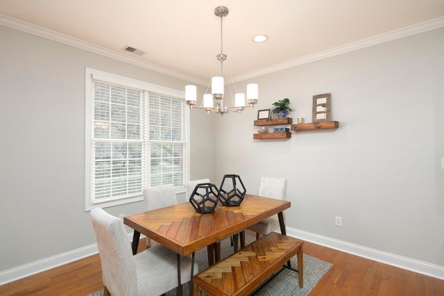 947 Star Shoot Parkway, Lexington, KY 40509