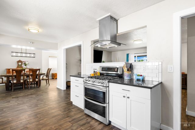 3510 Lassen, Boise, ID 83703