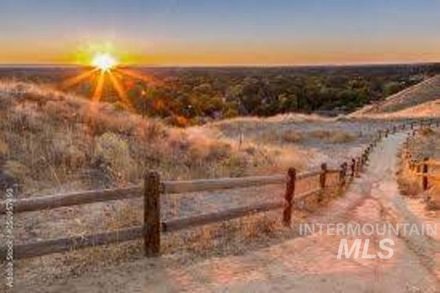 3510 Lassen, Boise, ID 83703