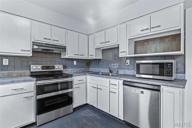 4132 Virginia Drive, House Springs, MO 63051