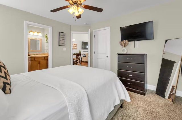 124 Ambridge Street, Oak Grove, KY 42262