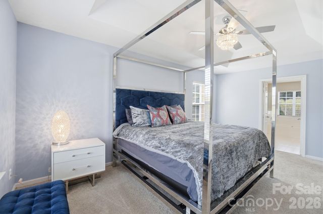 8329 Beardsley Drive, Charlotte, NC 28269