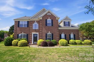 8329 Beardsley Drive, Charlotte, NC 28269
