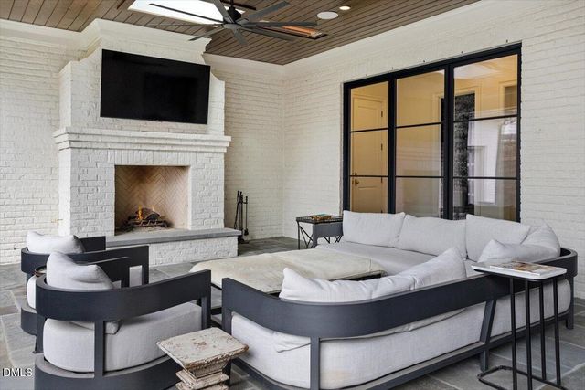 2123 St Marys Street, Raleigh, NC 27608