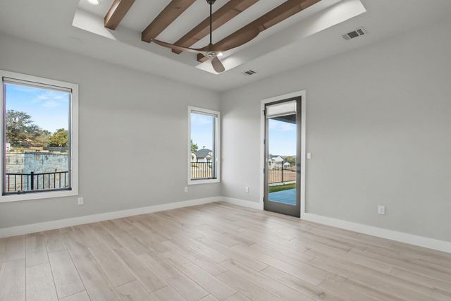 1837 Art Adams WAY, Spicewood, TX 78669