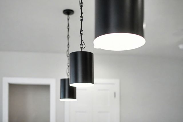 1837 Art Adams WAY, Spicewood, TX 78669