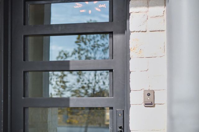 1837 Art Adams WAY, Spicewood, TX 78669