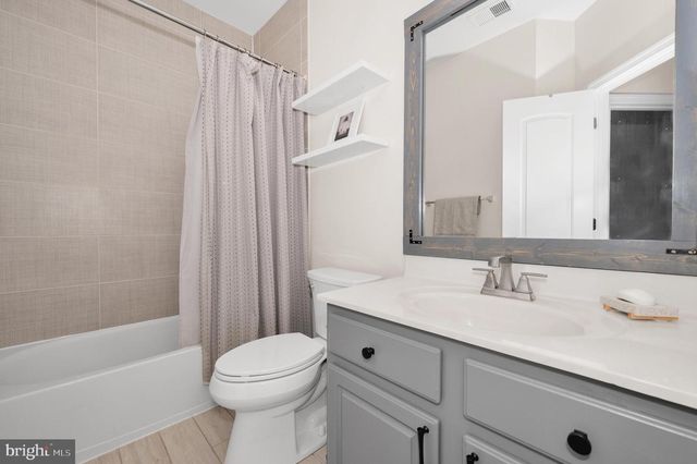 1023 GAITHER RD, Rockville, MD 20850