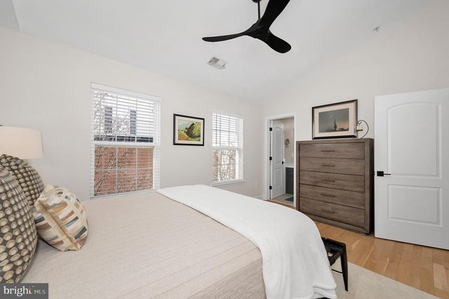 1023 GAITHER RD, Rockville, MD 20850