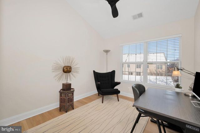 1023 GAITHER RD, Rockville, MD 20850