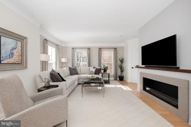 1023 GAITHER RD, Rockville, MD 20850