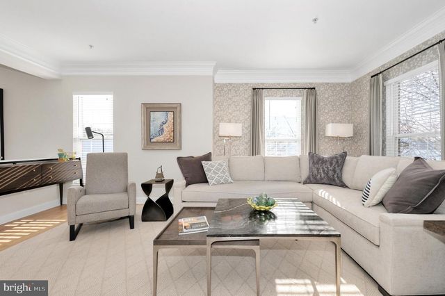 1023 GAITHER RD, Rockville, MD 20850