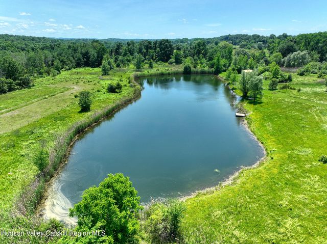 75 Eastern Parkway, Germantown, NY 12526