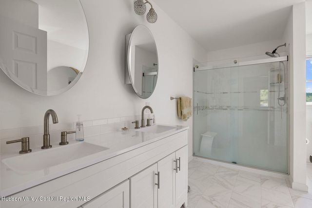 75 Eastern Parkway, Germantown, NY 12526