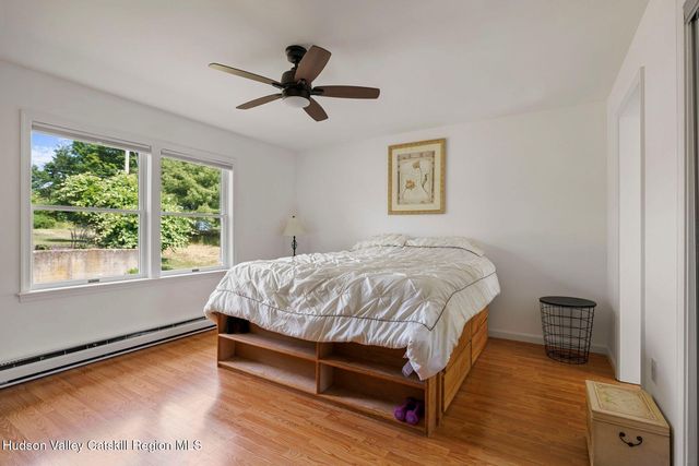 75 Eastern Parkway, Germantown, NY 12526