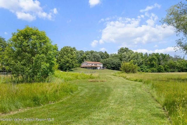 75 Eastern Parkway, Germantown, NY 12526