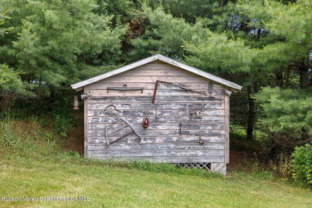 75 Eastern Parkway, Germantown, NY 12526