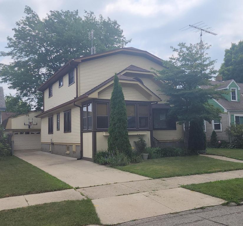 7613 29th AVENUE, Kenosha, WI 53143