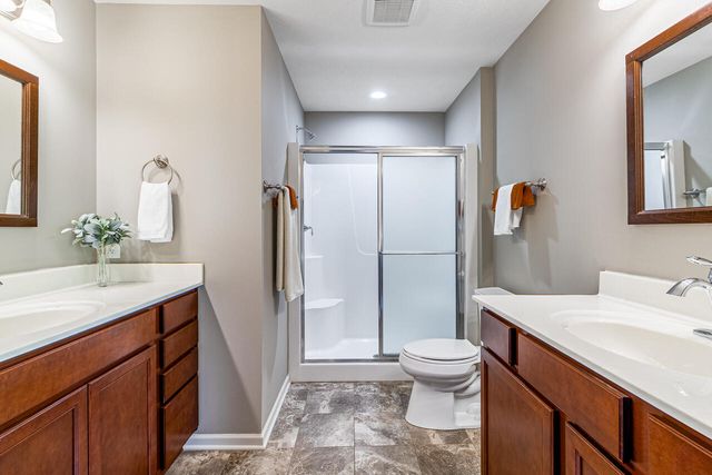 412 SABRINA Circle, Council Bluffs, IA 51503