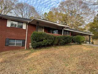 556 LAMAR Drive, Forest Park, GA 30297