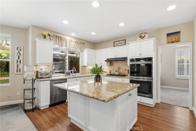 18 Ledgewood, Rancho Santa Margarita, CA 92688