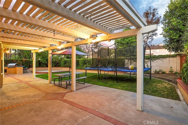 18 Ledgewood, Rancho Santa Margarita, CA 92688