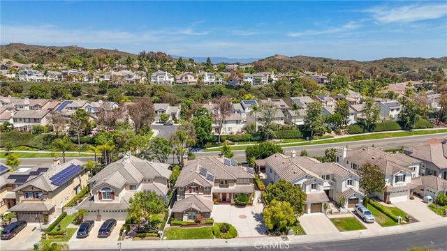 18 Ledgewood, Rancho Santa Margarita, CA 92688