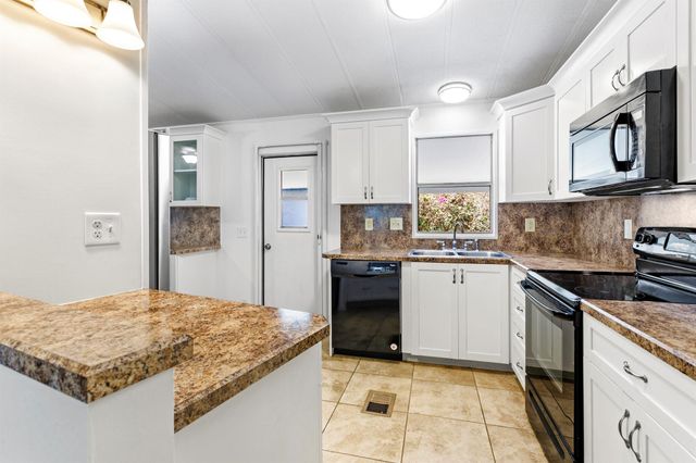 55001 Barbados Bay, Boynton Beach, FL 33436