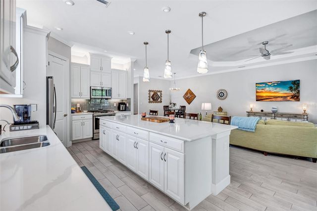 5880 SEMOLINO STREET, Nokomis, FL 34275