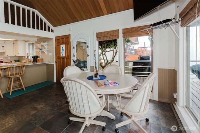 10271 NE North Shore Road, Belfair, WA 98258