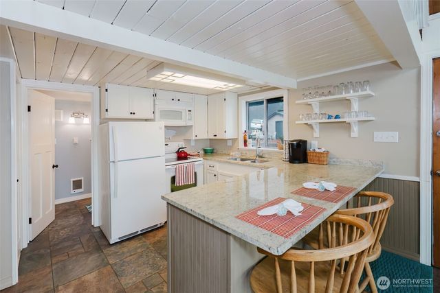 10271 NE North Shore Road, Belfair, WA 98258