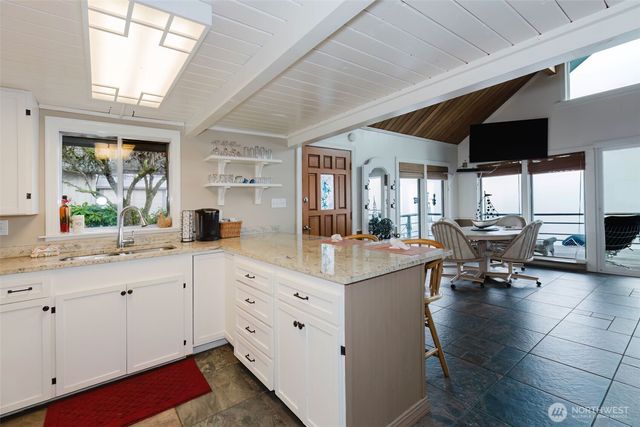 10271 NE North Shore Road, Belfair, WA 98258