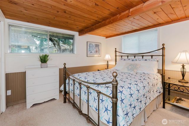 10271 NE North Shore Road, Belfair, WA 98258