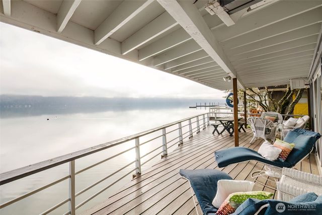 10271 NE North Shore Road, Belfair, WA 98258