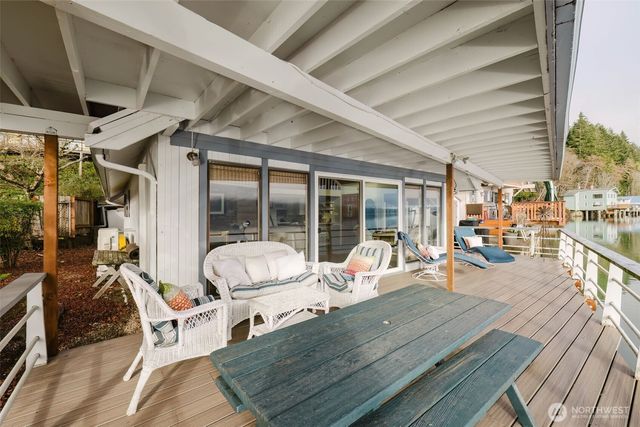 10271 NE North Shore Road, Belfair, WA 98258