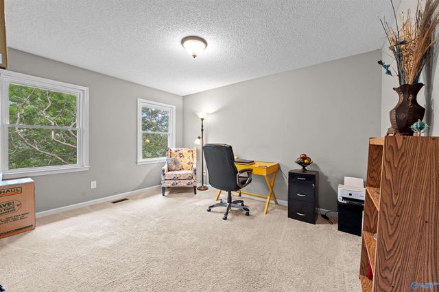 104 Oddo Lane SE, Huntsville, AL 35802