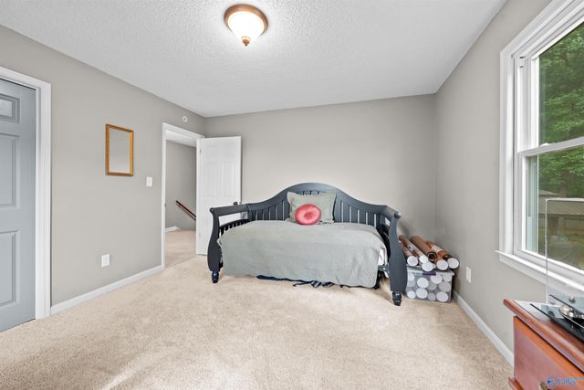 104 Oddo Lane SE, Huntsville, AL 35802