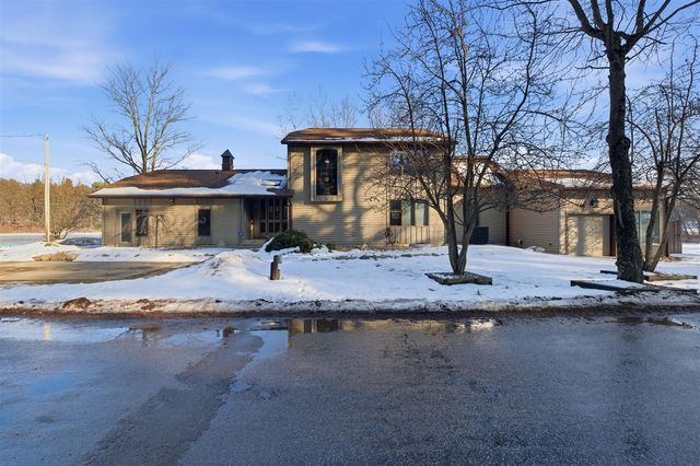 360 W Baldwin Lake Drive, Greenville, MI 48838