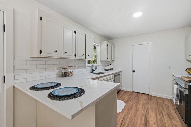 12 County Road 3891 S, Cleveland, TX 77328