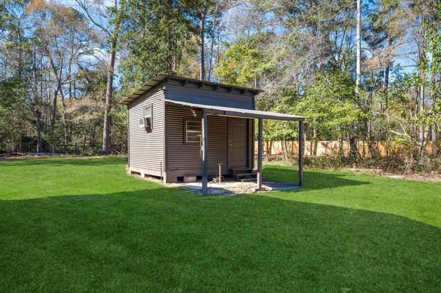 12 County Road 3891 S, Cleveland, TX 77328