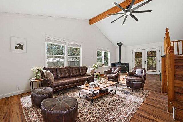 12 County Road 3891 S, Cleveland, TX 77328