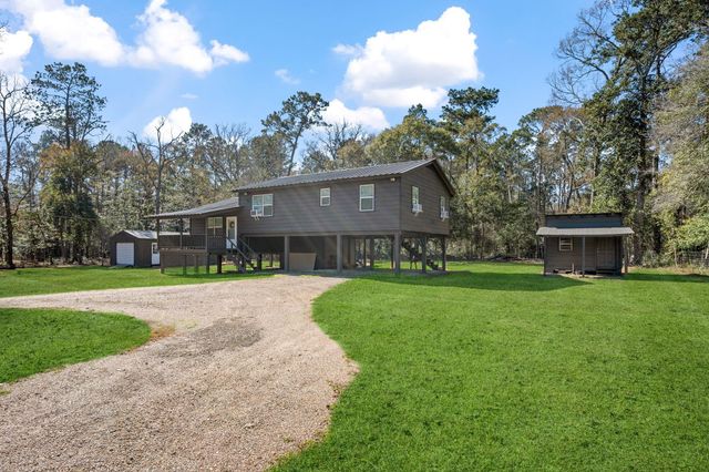 12 County Road 3891 S, Cleveland, TX 77328