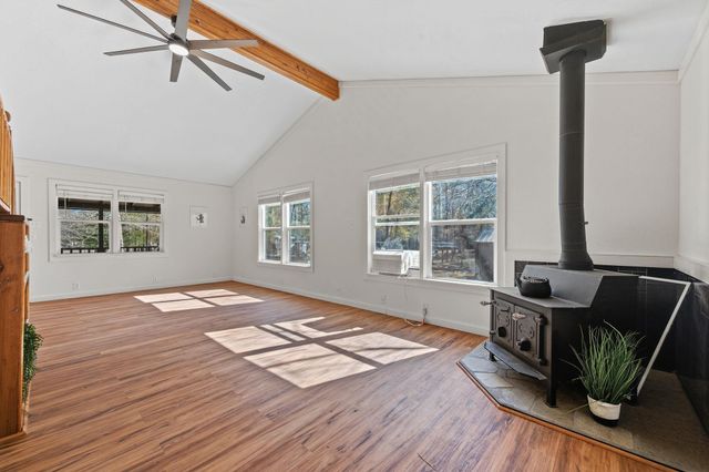 12 County Road 3891 S, Cleveland, TX 77328