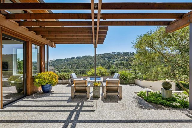 7536 Canada Vista Way, Monterey, CA 93940