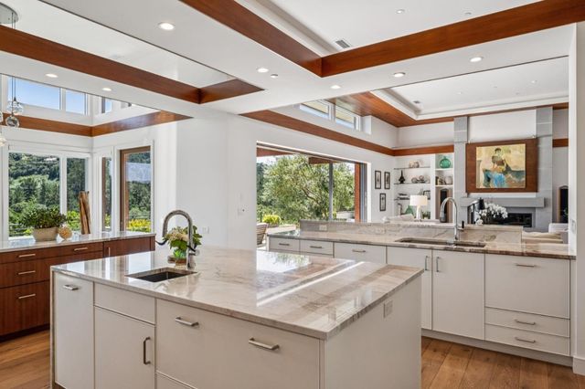 7536 Canada Vista Way, Monterey, CA 93940