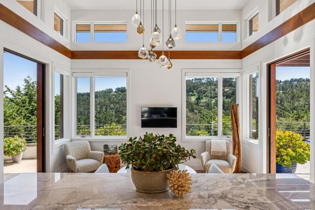 7536 Canada Vista Way, Monterey, CA 93940
