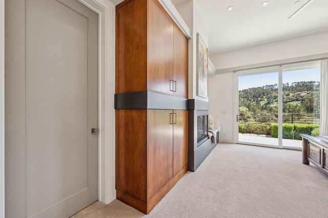 7536 Canada Vista Way, Monterey, CA 93940